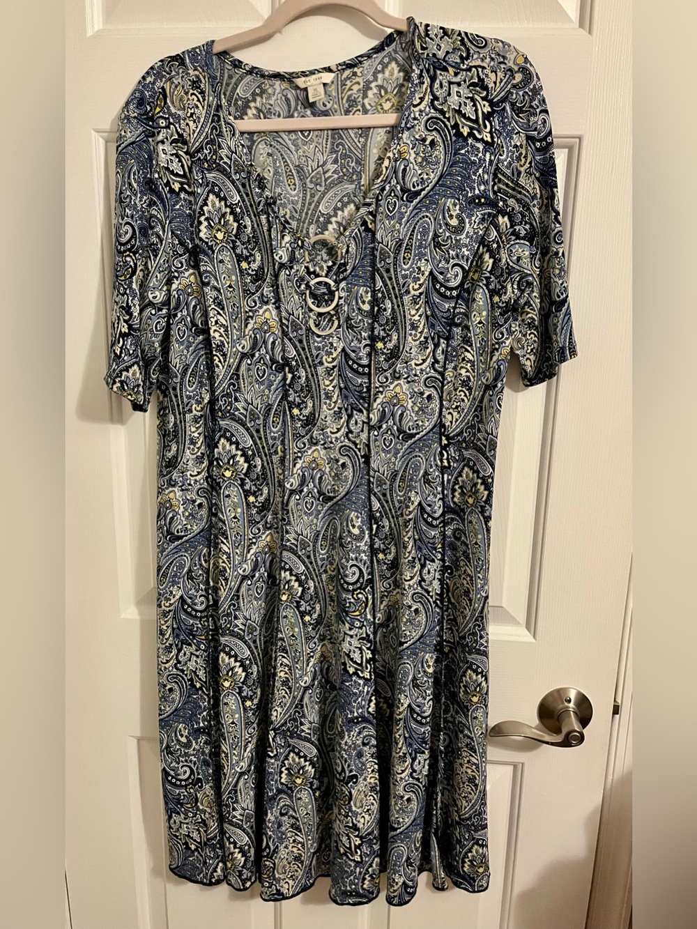 Cato Women’s Plus 18-20 Paisley Print Women's Dress in Navy and Cream